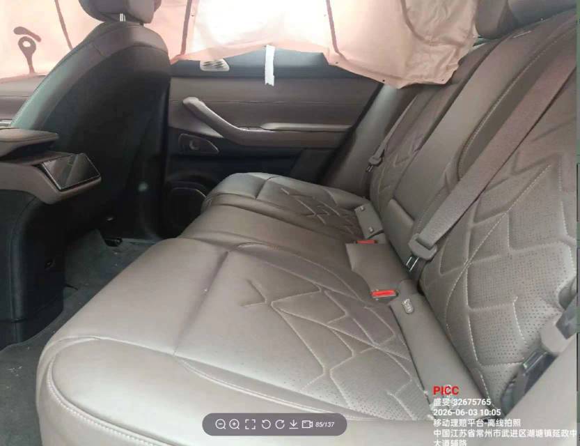 车辆图片 13