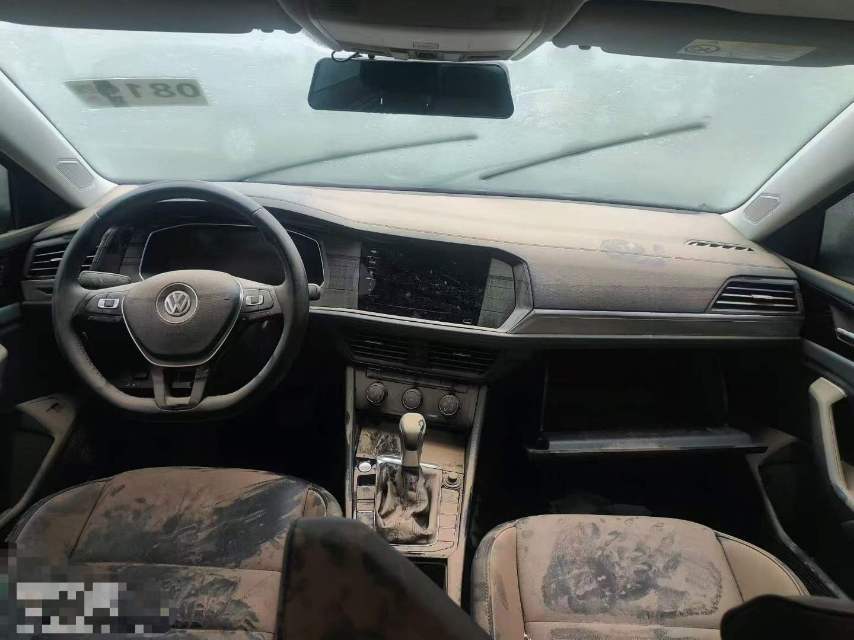 车辆图片 8