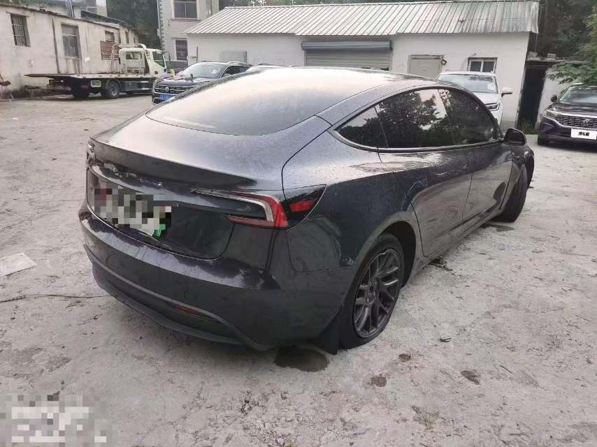 车辆图片 5