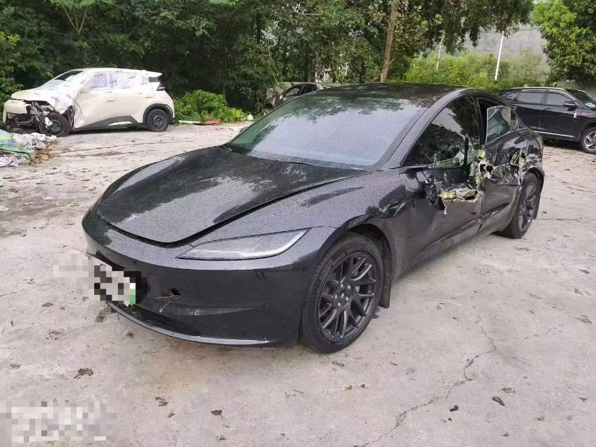 车辆图片 3