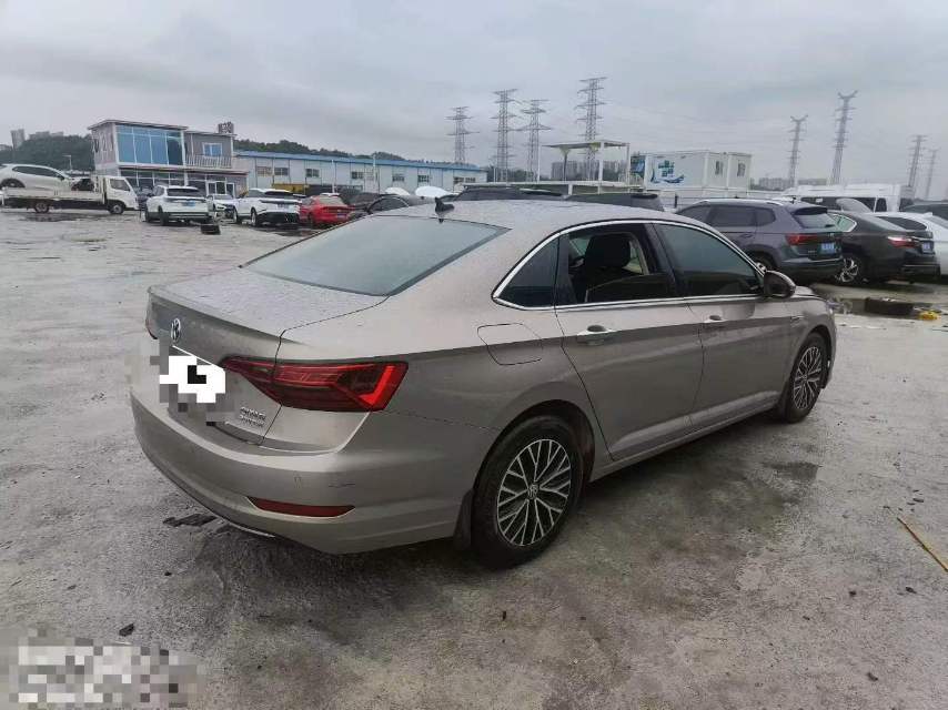 车辆图片 4