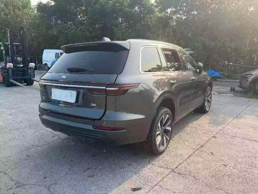 车辆图片 4
