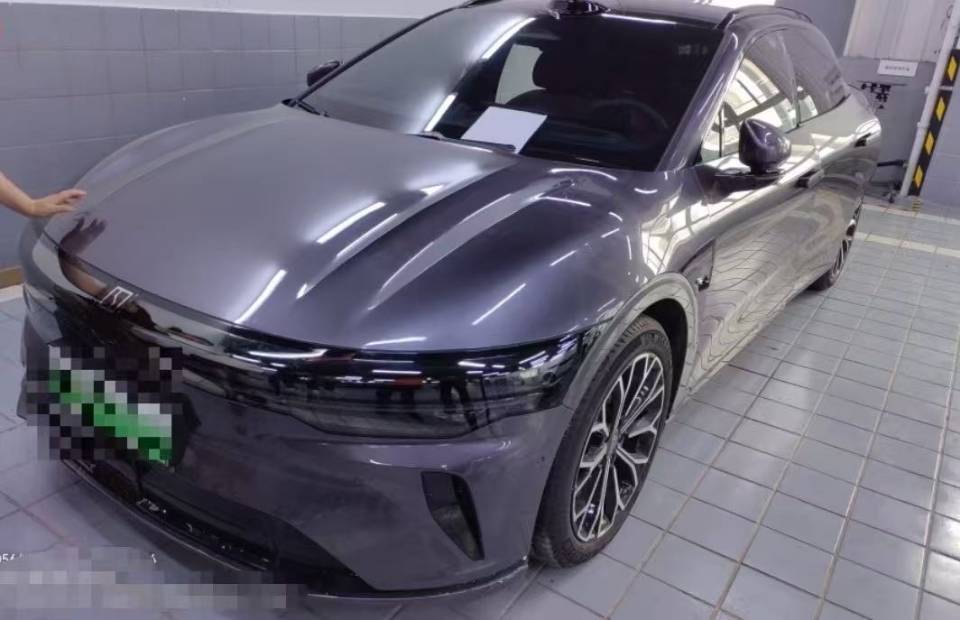 2025款 极氪 极氪007GT