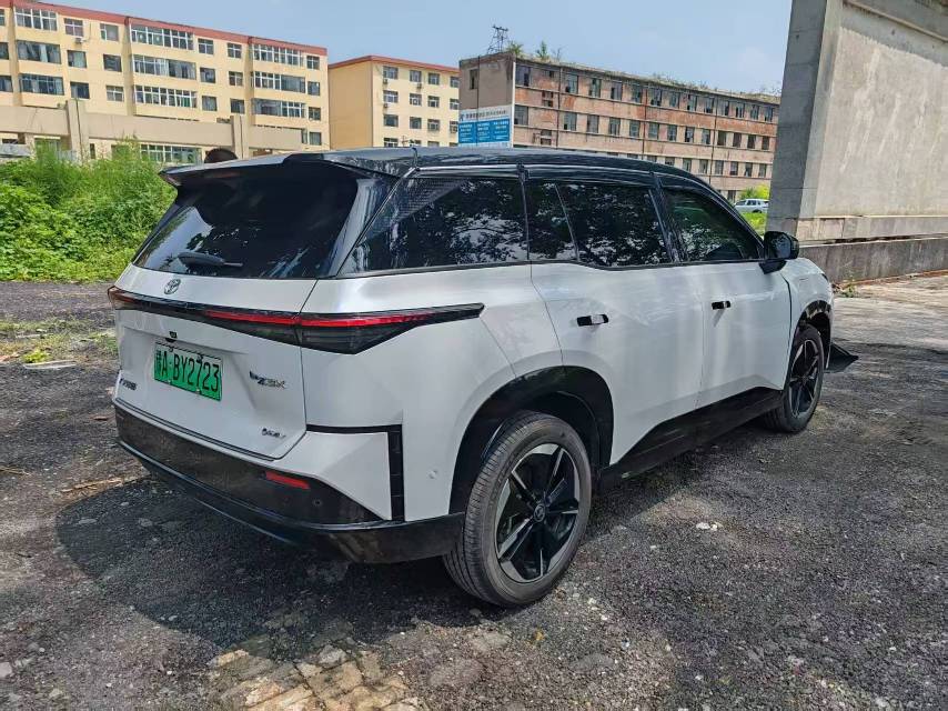 车辆图片 13