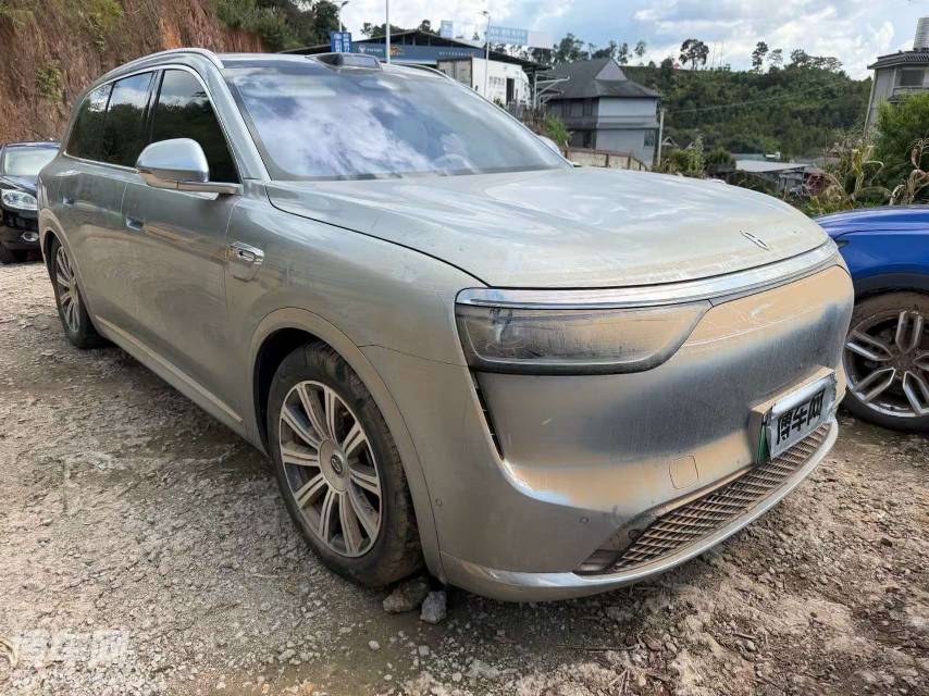 2025款 AITO 问界 问界M8